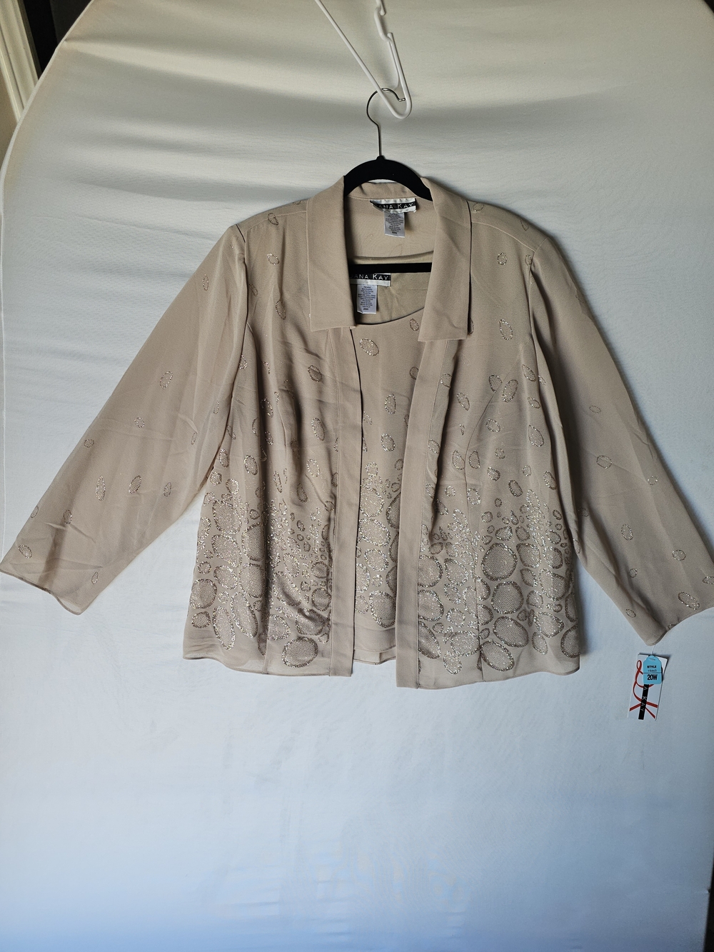 Dana Kay 2-Piece Champagne Sequin Embroidered Jacket & Tank Set - Size 20W
